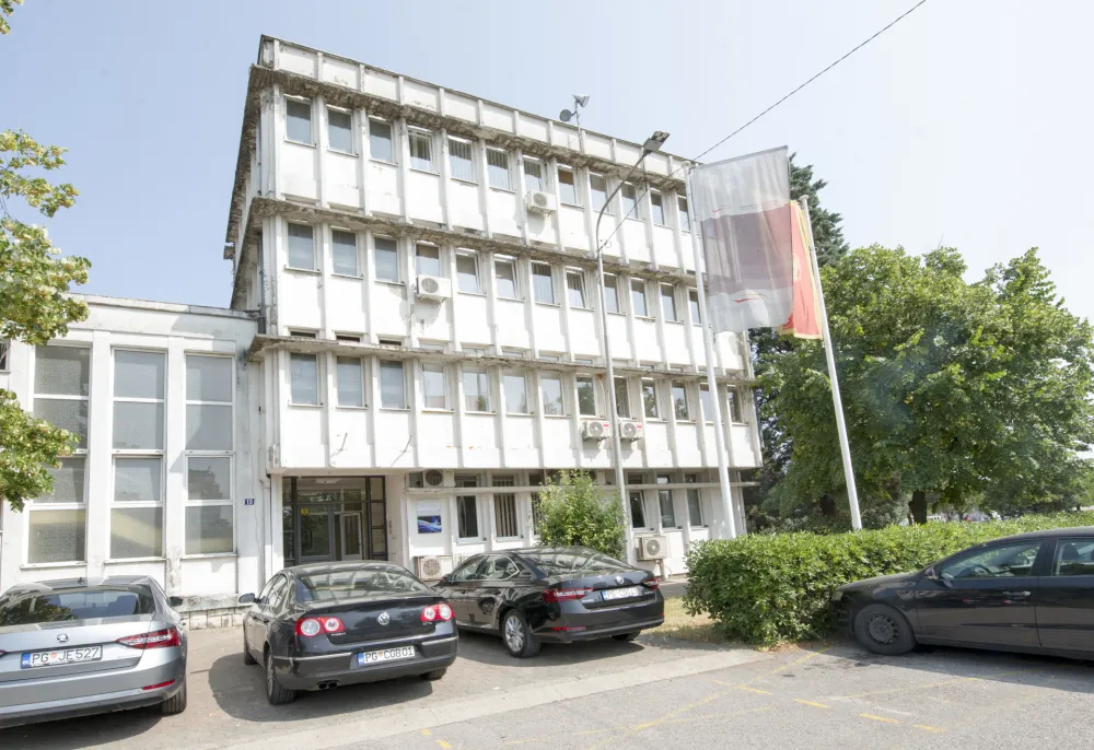 ŽPCG: Poslovanje kompanije je stabilno &ndash; zarade zaposlenima se isplaćuju redovno