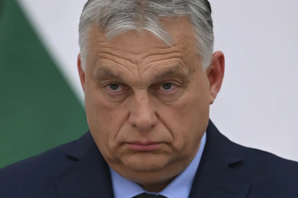 Orban: Mađarska nije spremna da povuče veto na zajam Kijevu
