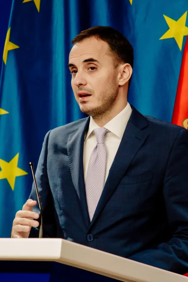 Konatar: Moramo imati antikrizni paket mjera za za&scaron;titu građana i privrede