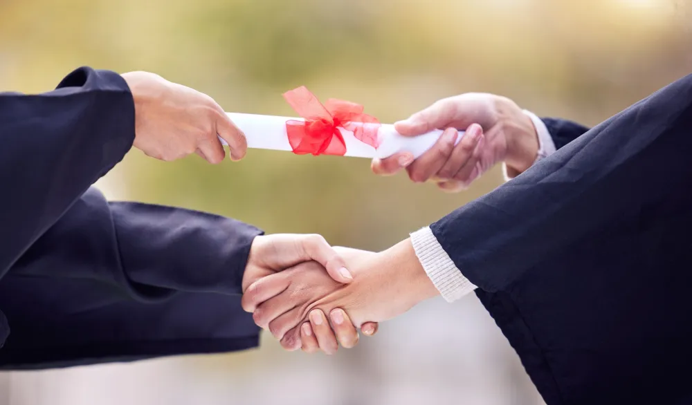 Jo&scaron; &scaron;est krivičnih prijava zbog lažnih diploma