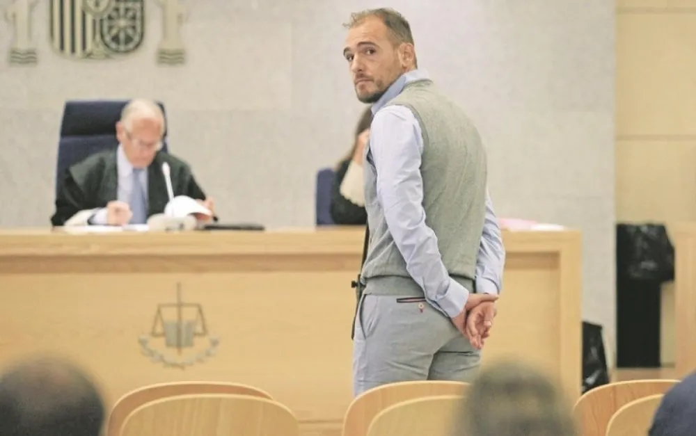 "&Scaron;kaljarci" se obru&scaron;ili na navodnog vođu "zemunskog klana": Od Bojovića ni čitulja za Kožara, a osvetio mu brata