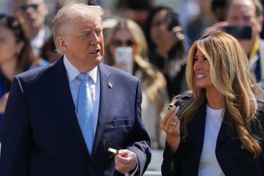 (VIDEO) Tramp traži otkaz za Kimela zbog &scaron;ale o njemu i Melaniji: Nije nimalo smije&scaron;an