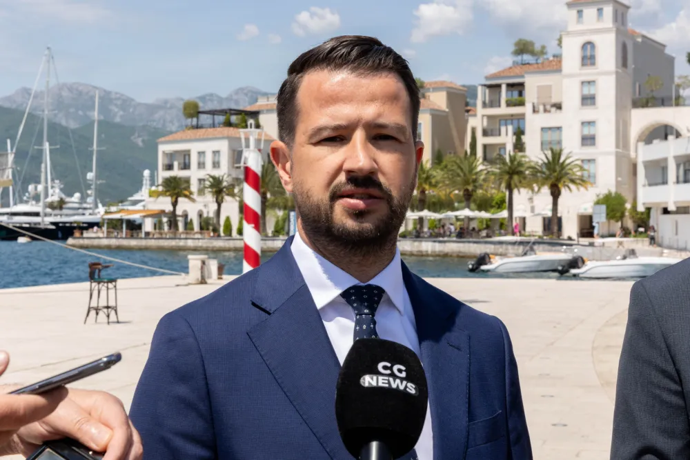 Milatović: Odluka o Svetom Stefanu bez analiza i transparentnosti, građani zaslužuju odgovore