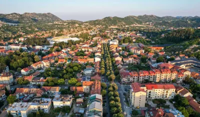 Na Cetinju stradao dječak nakon &scaron;to je na njega pala konstrukcija gola