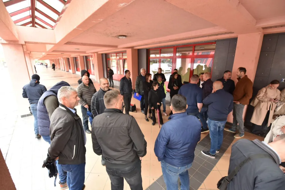 Spajić pozvao stočare i mljekare na razgovor