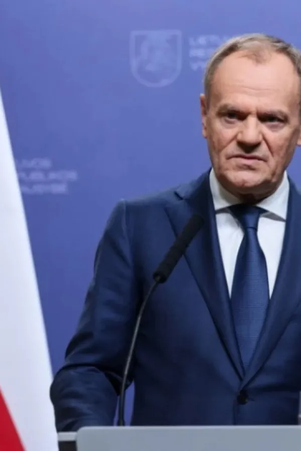 Tusk protiv primirja ako ono služi za mirno gledanje vojne parade u Moskvi