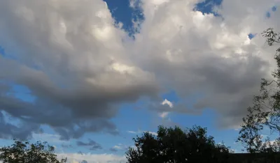 (VIDEO) Sjutra oblačno sa ki&scaron;om, krajem dana razvedravanje