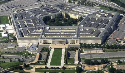 Pentagon obelodanio tajne dosijee o NLO: Vatrene kugle, objekti iznad Mjeseca i manevri nemogući za ljudske letjelice