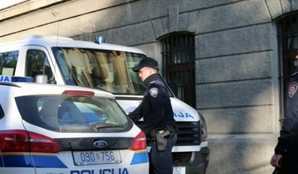 Upucan policajac u Hrvatskoj: Na mjesto događaja sletio helikopter hitne pomoći