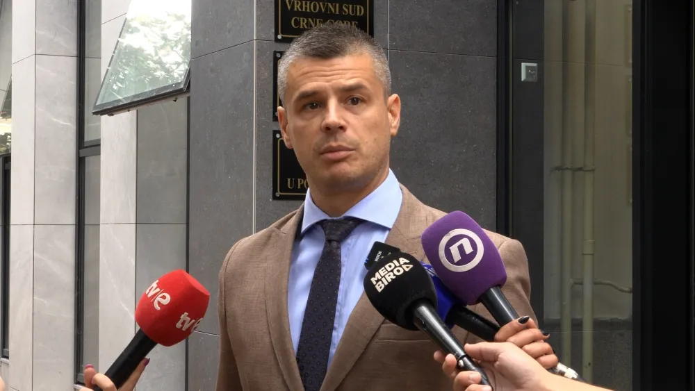 Pravda strada kad političari sude sudijama u tužiocima