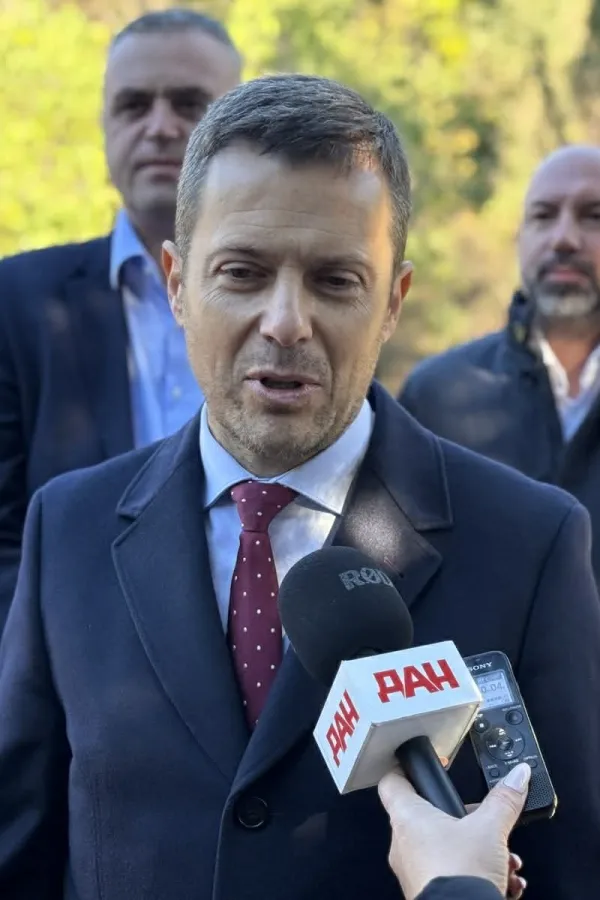 Мујовић обишао радове у улици