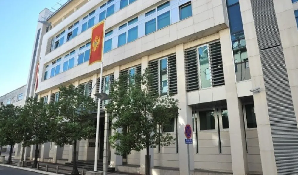 Vlada: Podr&scaron;ka proizvođačima za akcizni dio tro&scaron;kova goriva