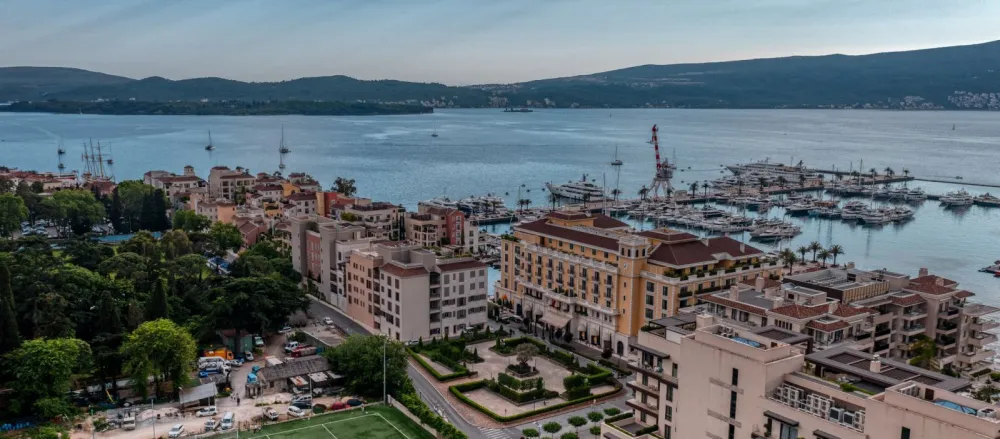 Protest u Tivtu na dan održavanja samita EU - Zapadni Balkan