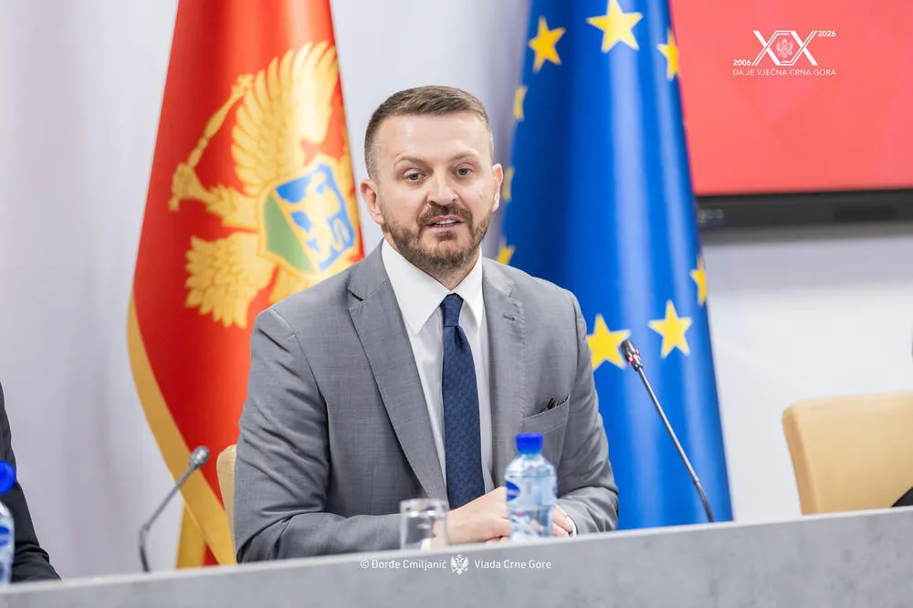 Dukaj odgovorio Čapuniju: Ulcinjani razlikuju posvećenost od demagogije