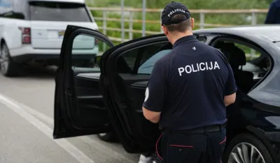 Za 24 sata 20 saobraćajnih nezgoda, poginula jedna osoba