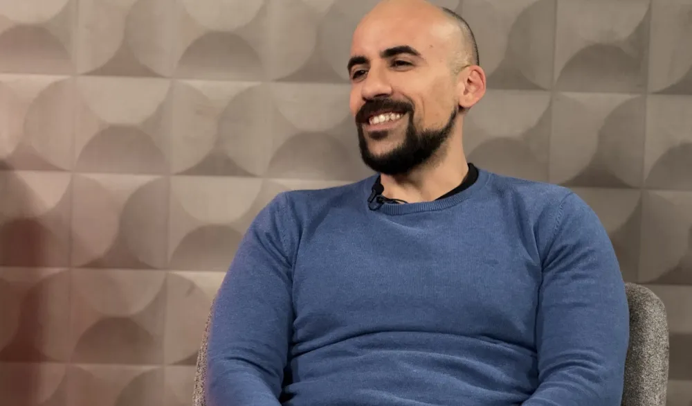 (VIDEO) Random u emisiji "Optimista": Rep nije ritam koji pokreće Balkance