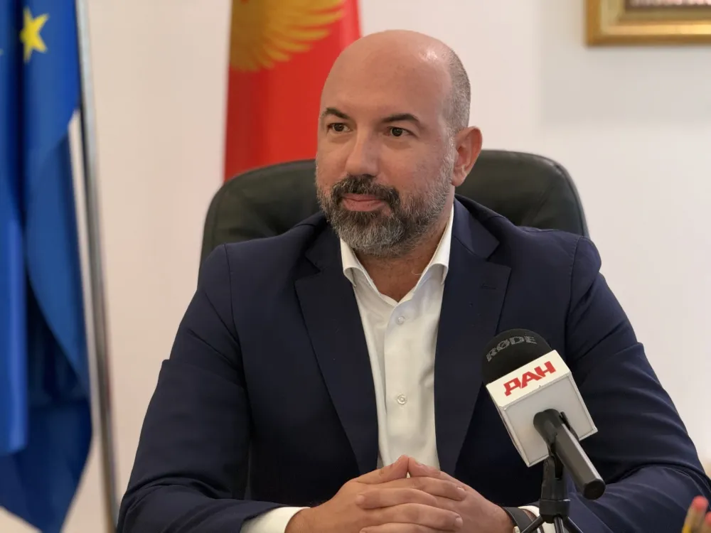 Gradsko pozori&scaron;te zavr&scaron;avaju do 13. jula