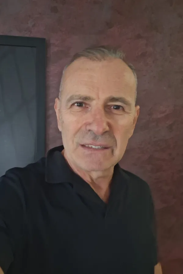 Penzionisani načelnik kola&scaron;inske policije&nbsp;optužuje MUP da su mu "ukrali" 14 godina staža
