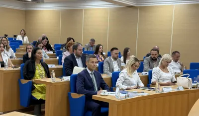 Sa&scaron;a Mujović, Sjednica skup&scaron;tine Glavnog grada 28. avgust
