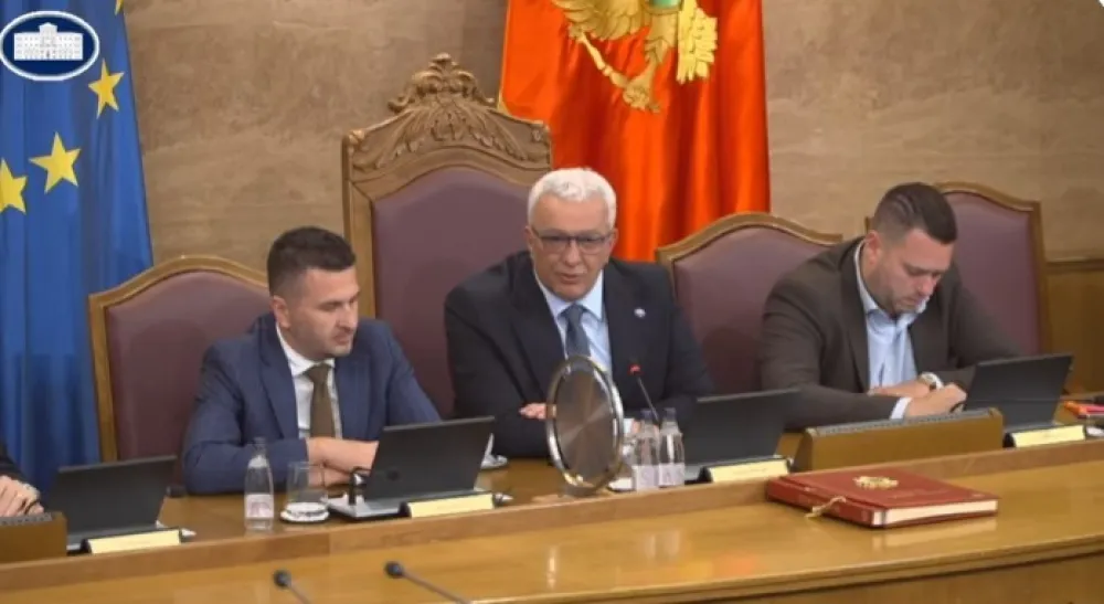 Mandić čestitao princu Nikoli Petroviću i najavio povraćaj imovine