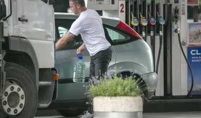 Vlada ponovo zakinula građane za jeftinije gorivo