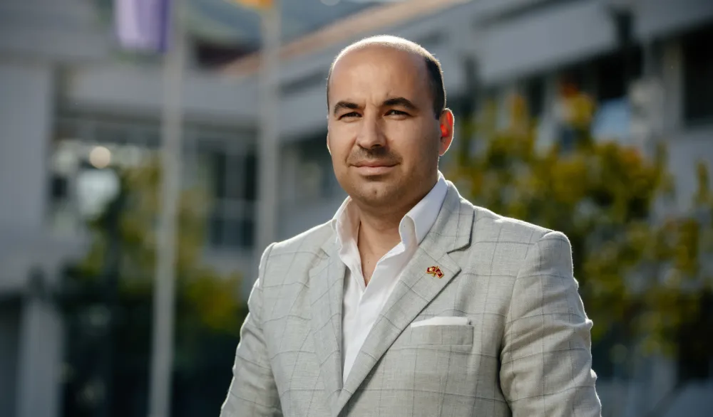 Rađenović: MZ Sveti Stefan podnijela krivičnu prijavu protiv Adriatic Properties i drugih državnih i lokalnih organa
