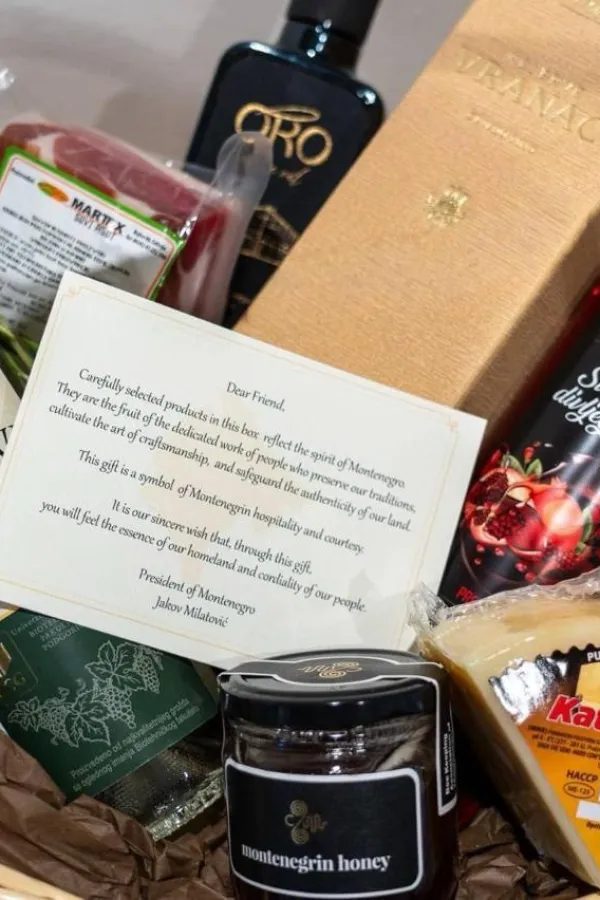 Pogledajte &scaron;ta će predsjednik Milatović pokloniti liderima na Samitu