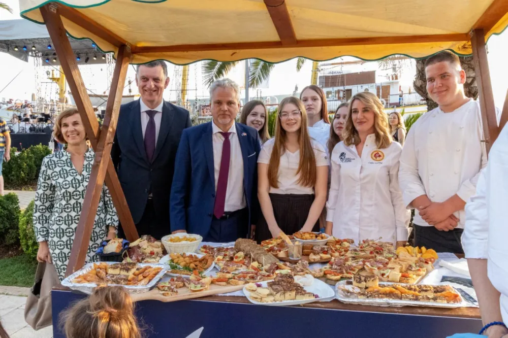Tivat bogatim programom dočekao goste Samita EU - ZB