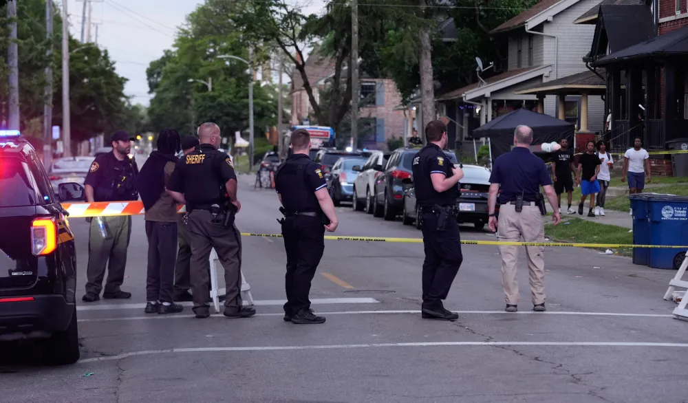 Najmanje 12 ranjenih u pucnjavi na festivalu u Ohaju, napadači u bjekstvu