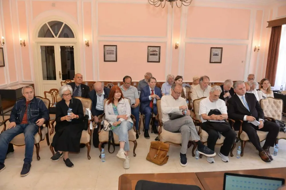 Pjesnici Radomir Andrić i Hristo Petreski dobitnici nagrade "Aleksandar Sekulić"