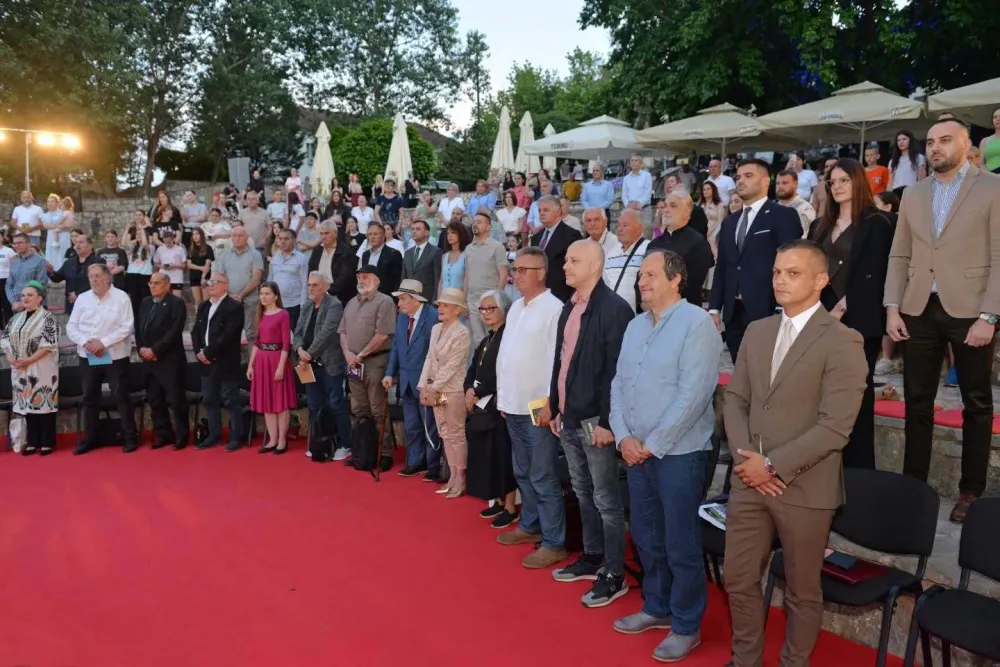 Pjesnici Radomir Andrić i Hristo Petreski dobitnici nagrade "Aleksandar Sekulić"