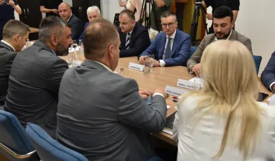 sastanak sa Šarecom