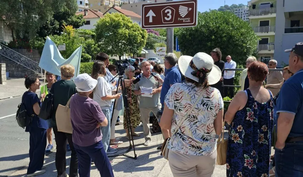 Dio biv&scaron;ih radnika Vektre "Boka" traži provjeru prodaje "Igala"