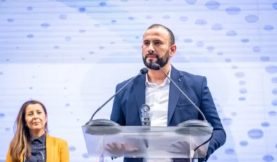 Pogor&scaron;alo se zdravstveno stanje pretučenog odbornika:&nbsp;Brković životno ugrožen