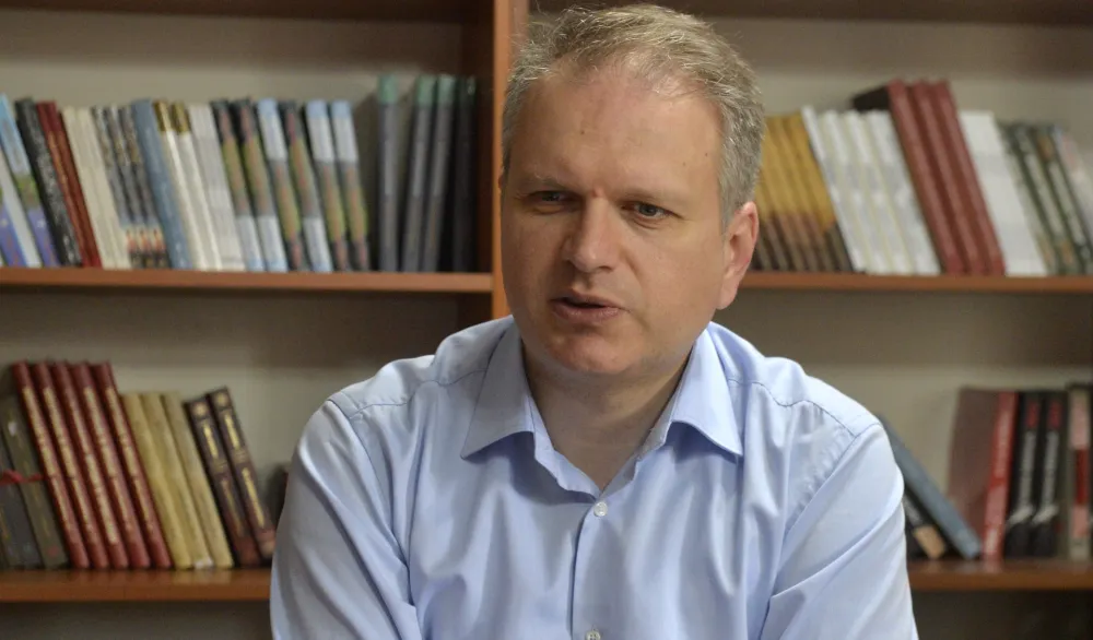 Interviju sa Srdjanom Pericem, Srdjan Peric