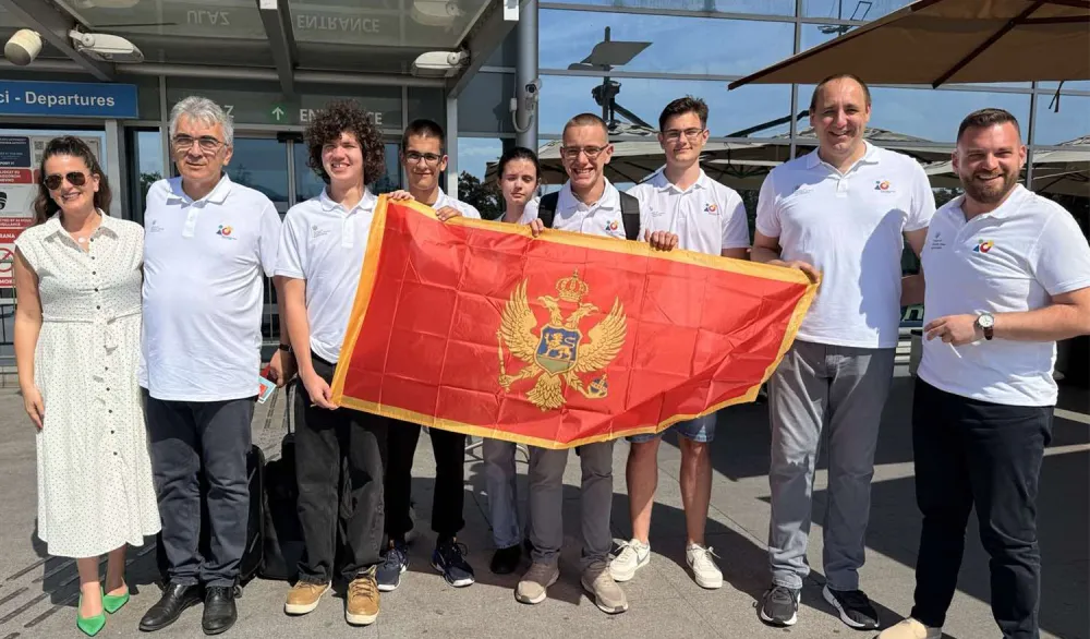 Učenici podgoričke Gimnazije otputovali na Evropsku olimpijadu iz fizike